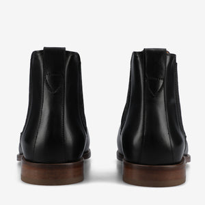 The Murphy Chelsea Boot in Black